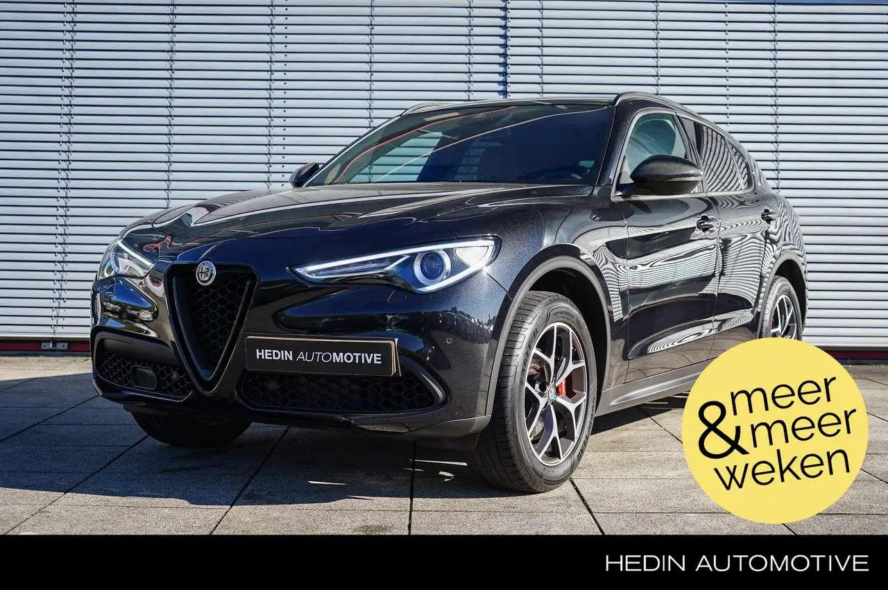 Photo 1 : Alfa Romeo Stelvio 2020 Petrol