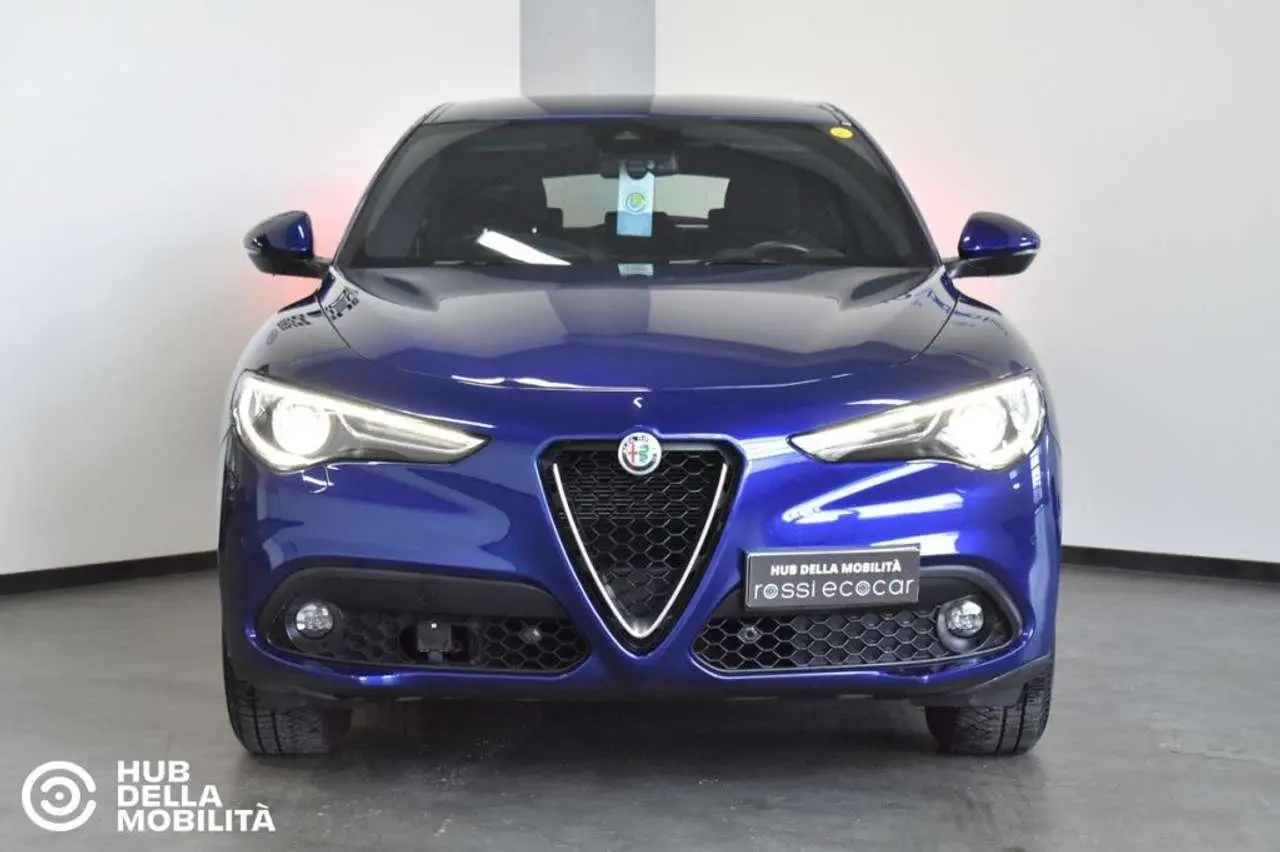 Photo 1 : Alfa Romeo Stelvio 2022 Diesel