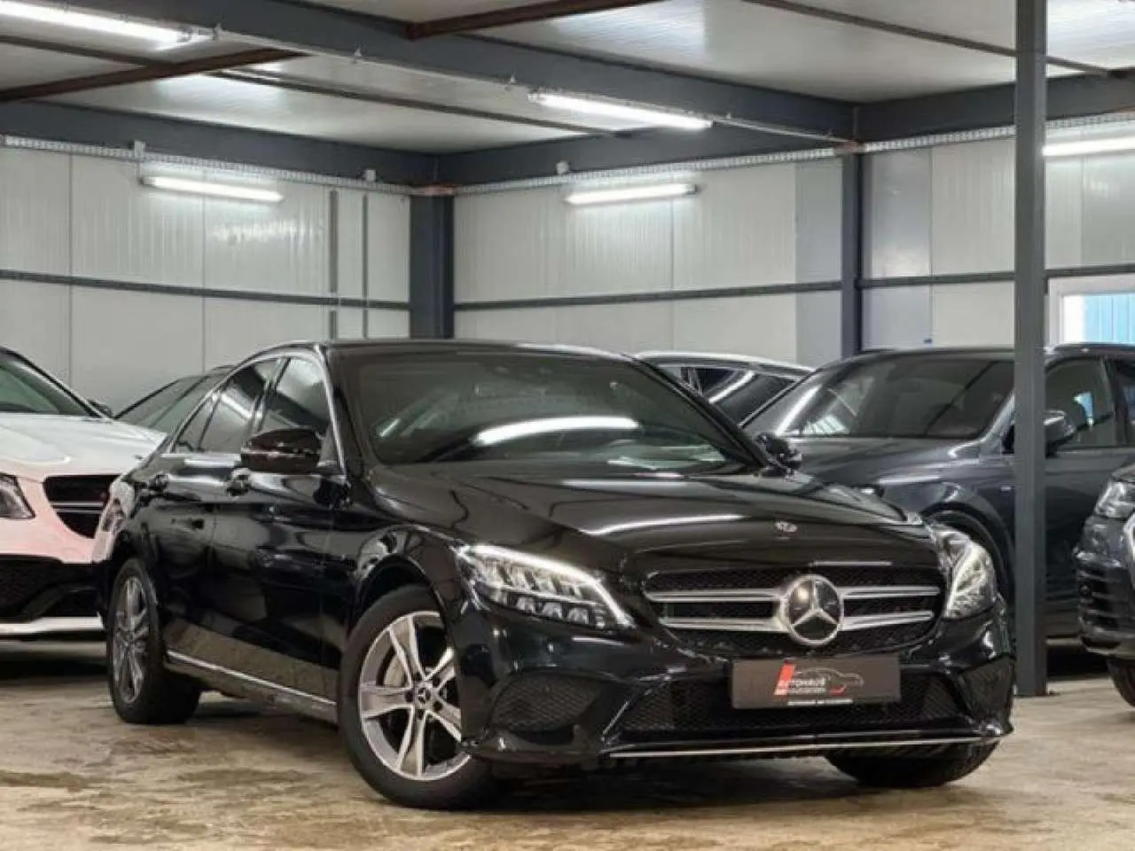 Photo 1 : Mercedes-benz Classe C 2021 Hybrid