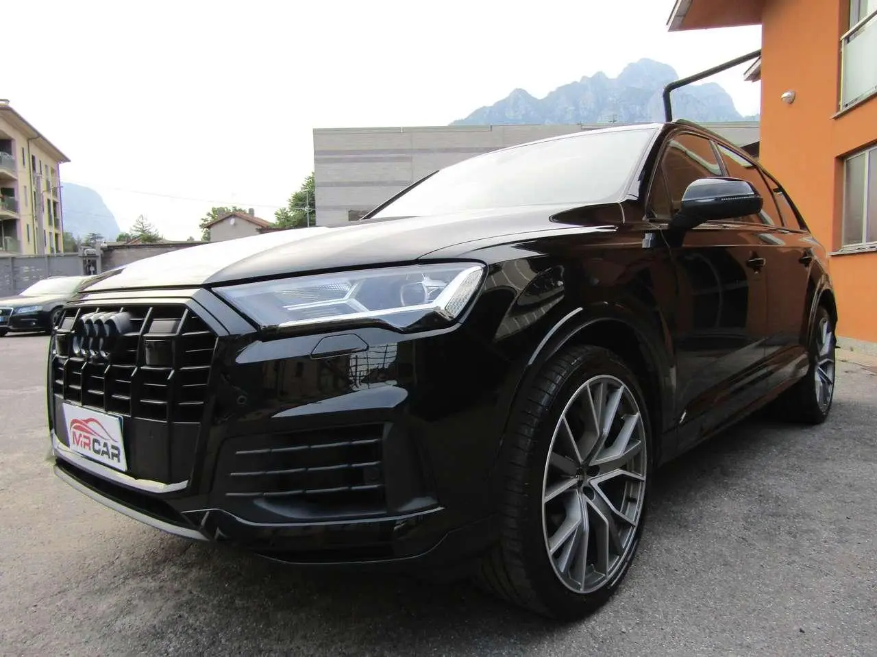 Photo 1 : Audi Q7 2022 Hybride