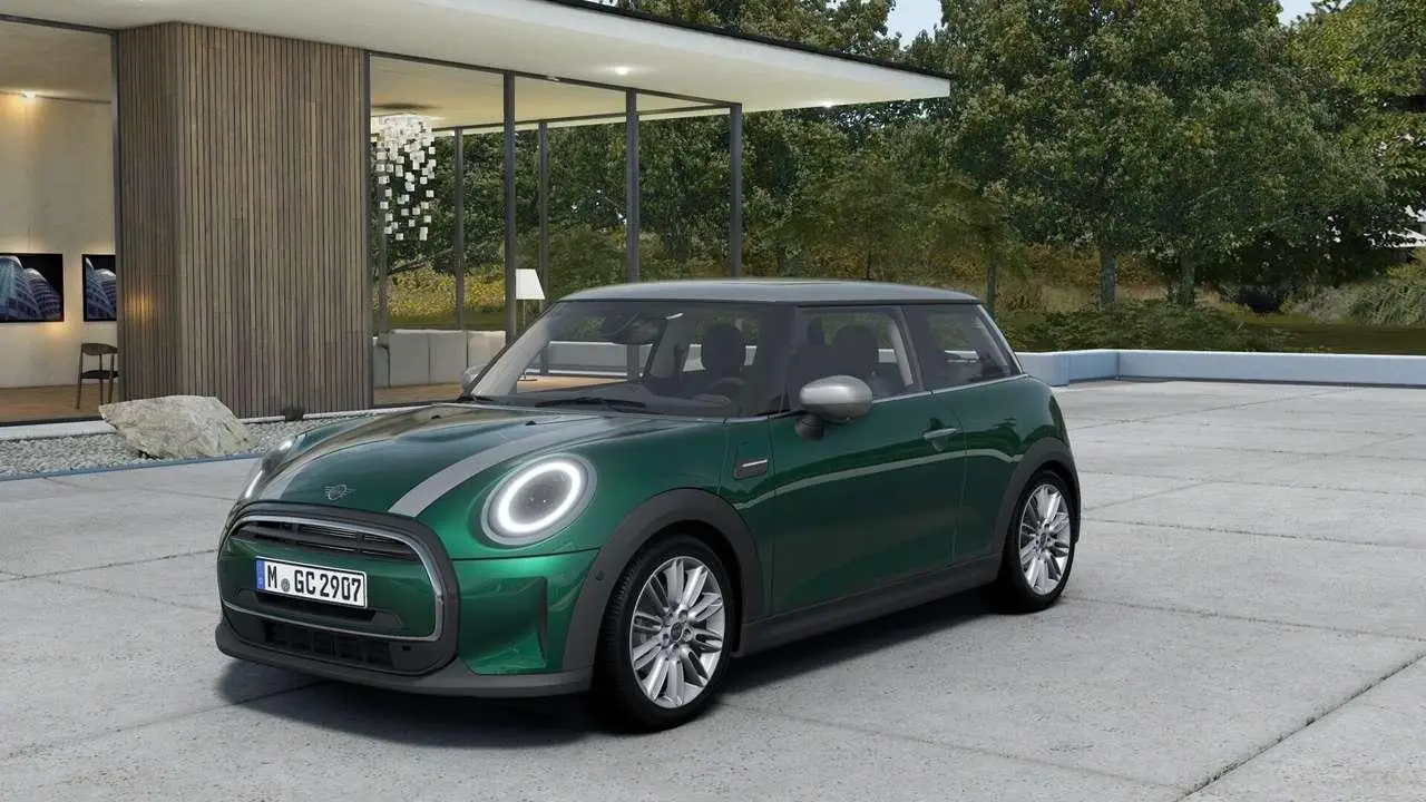 Photo 1 : Mini Cooper 2024 Petrol