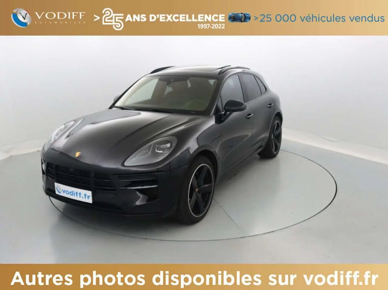 Photo 1 : Porsche Macan 2019 Essence