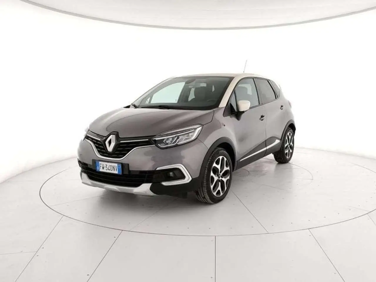 Photo 1 : Renault Captur 2019 Petrol