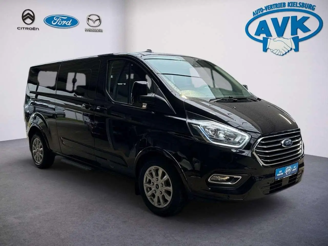 Photo 1 : Ford Tourneo 2023 Diesel