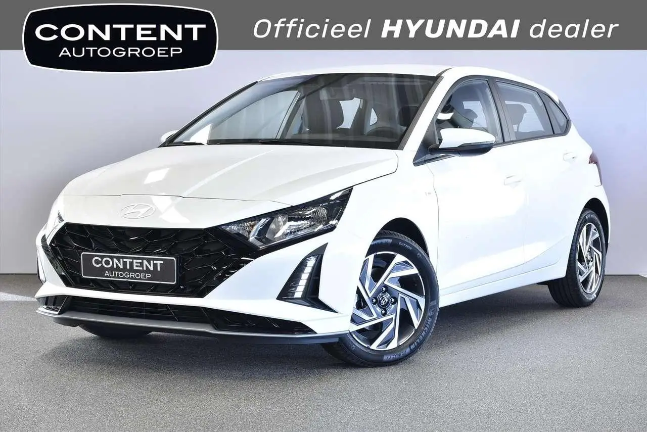 Photo 1 : Hyundai I20 2024 Hybrid