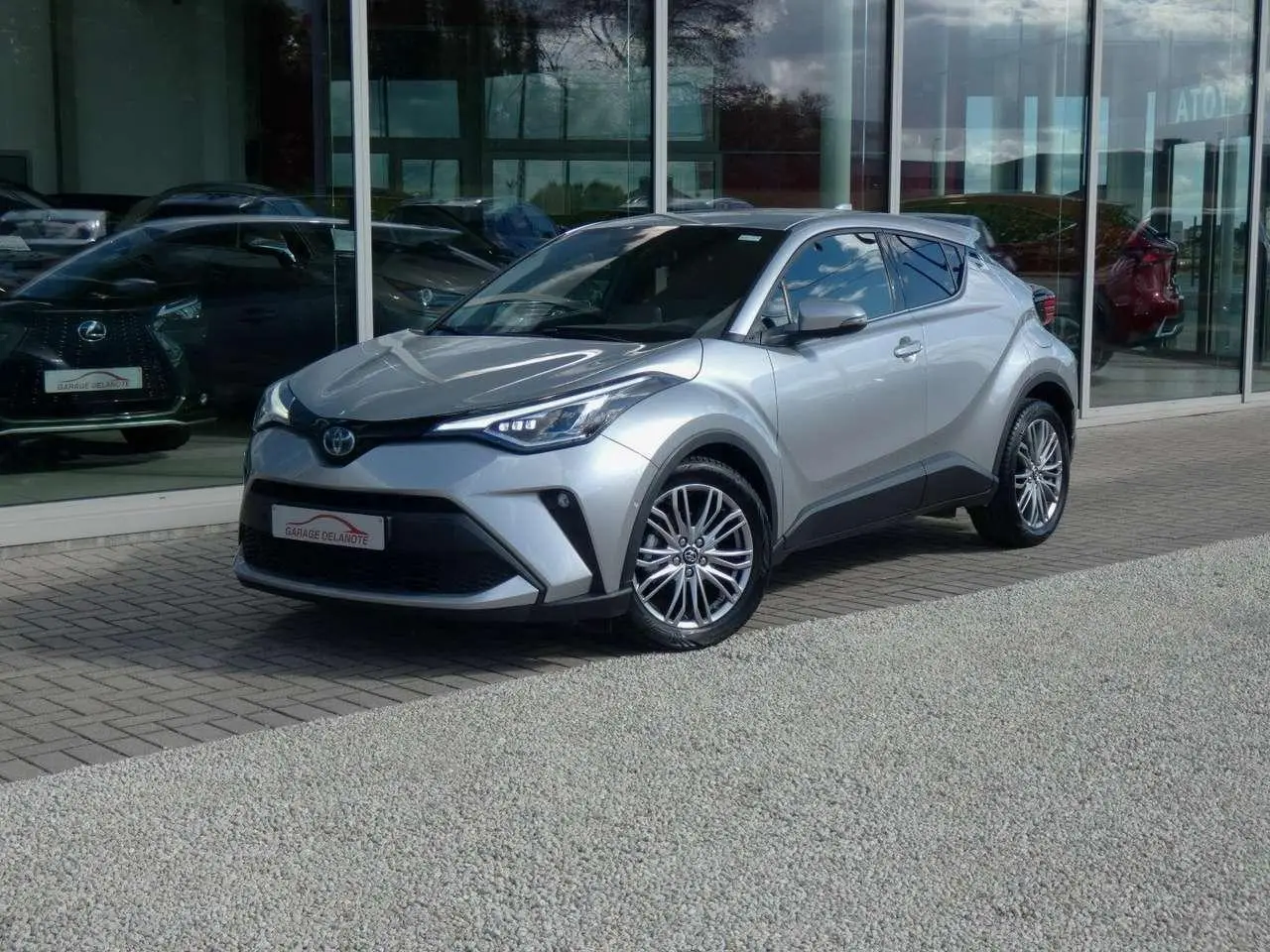 Photo 1 : Toyota C-hr 2023 Hybrid