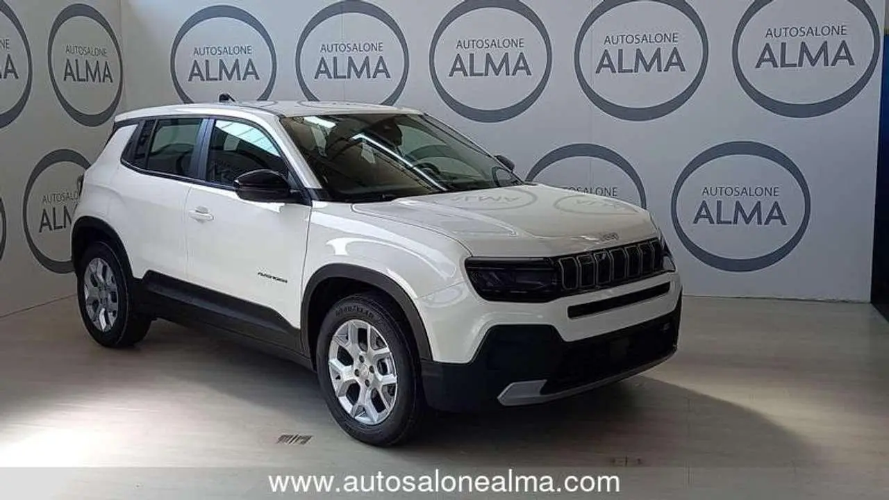 Photo 1 : Jeep Avenger 2024 Petrol