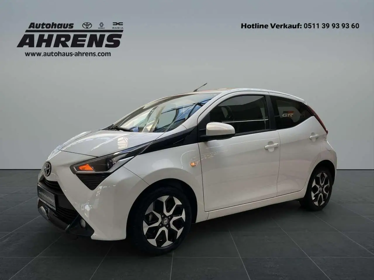 Photo 1 : Toyota Aygo X 2018 Essence