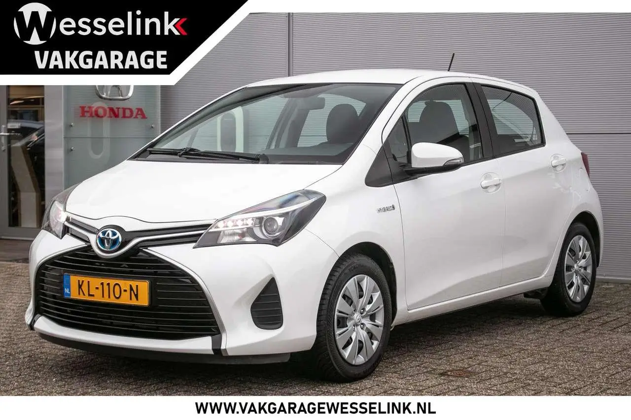 Photo 1 : Toyota Yaris 2016 Hybride