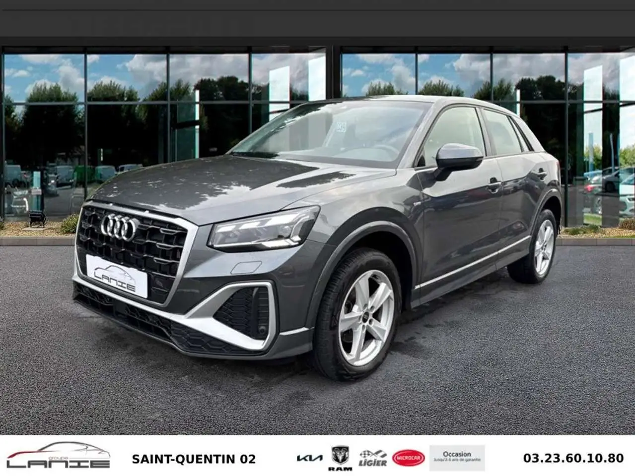 Photo 1 : Audi Q2 2023 Petrol