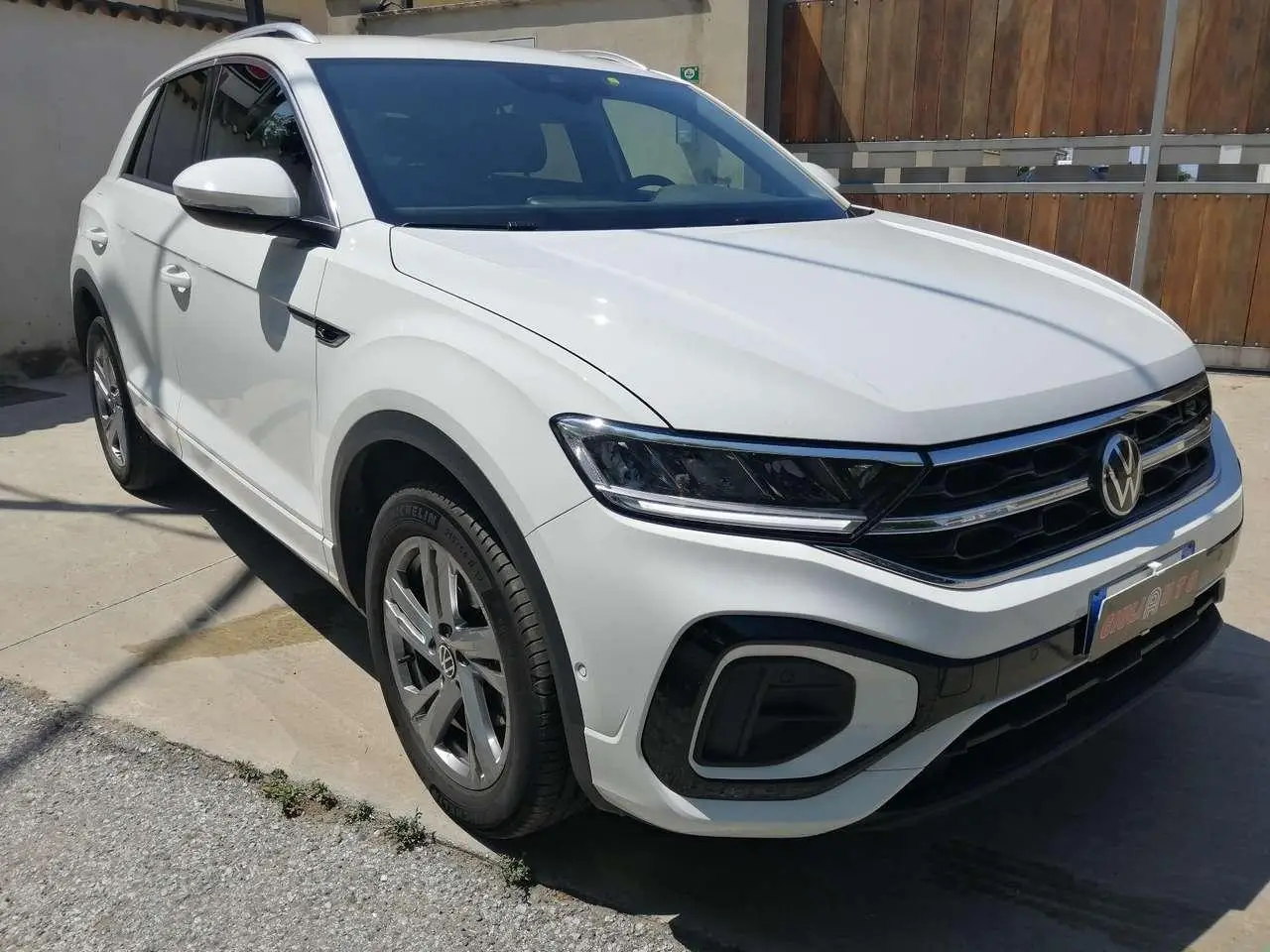 Photo 1 : Volkswagen T-roc 2022 Petrol