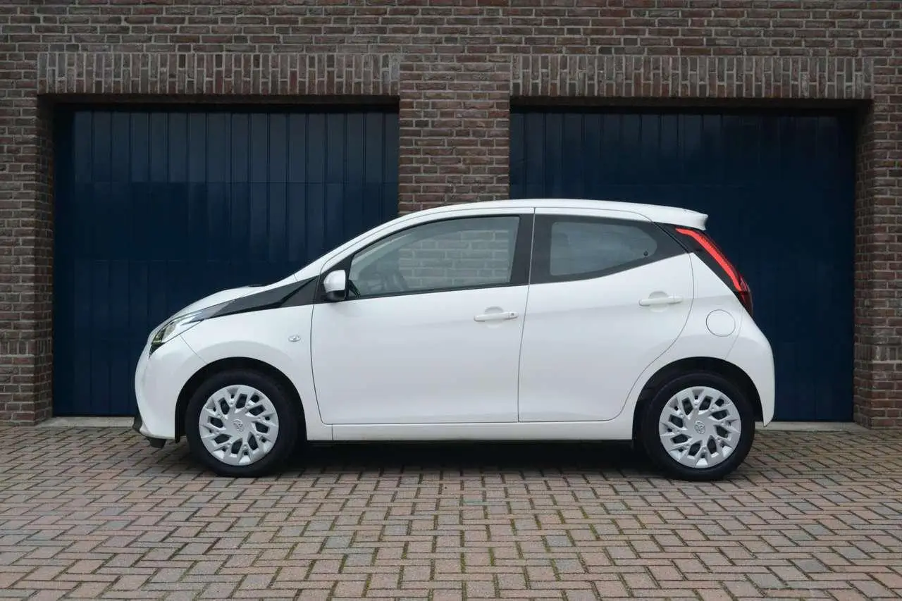 Photo 1 : Toyota Aygo 2019 Essence