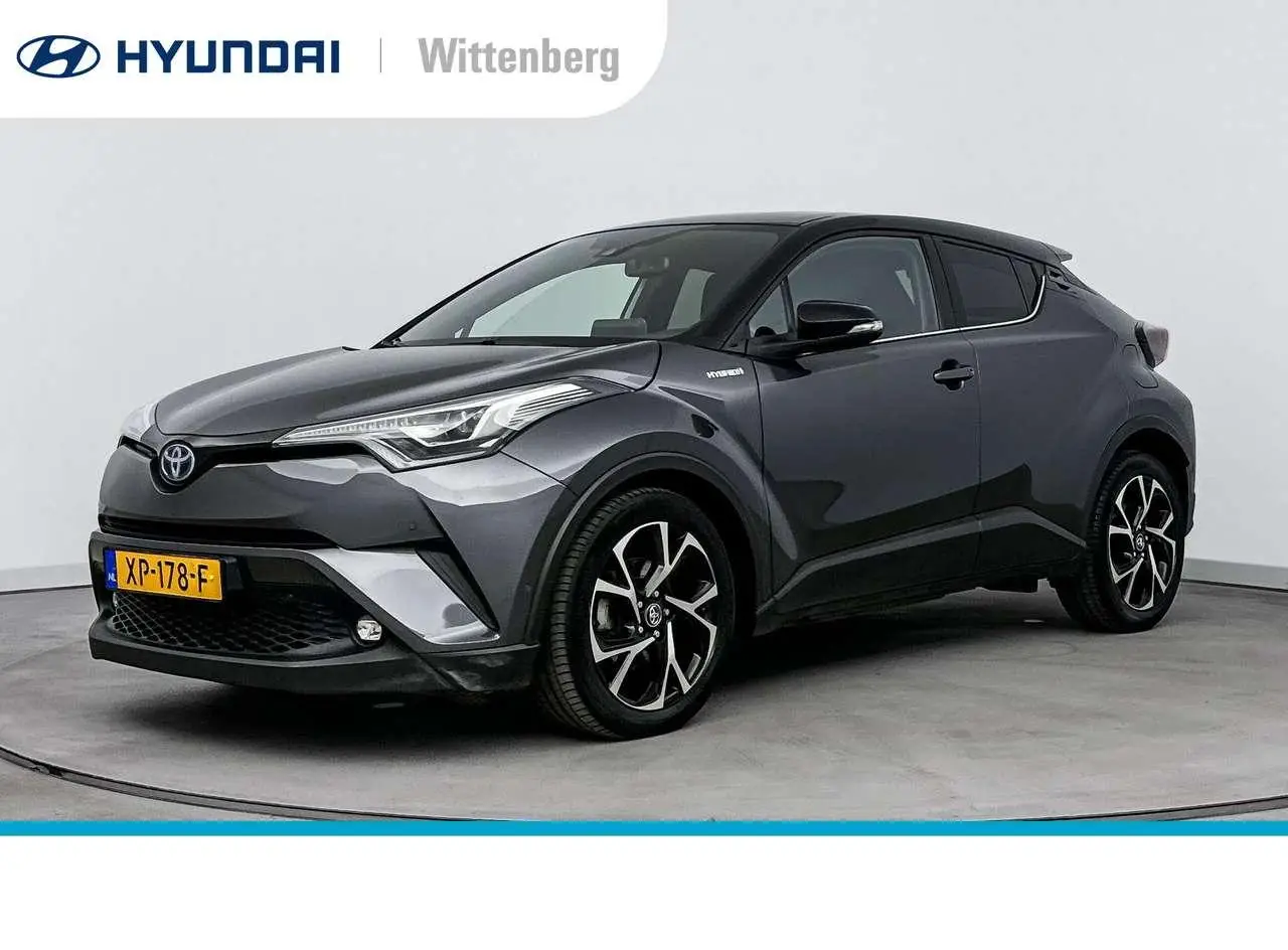 Photo 1 : Toyota C-hr 2019 Hybrid