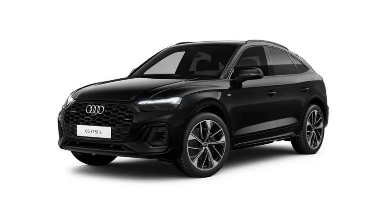 Photo 1 : Audi Q5 2024 Hybrid