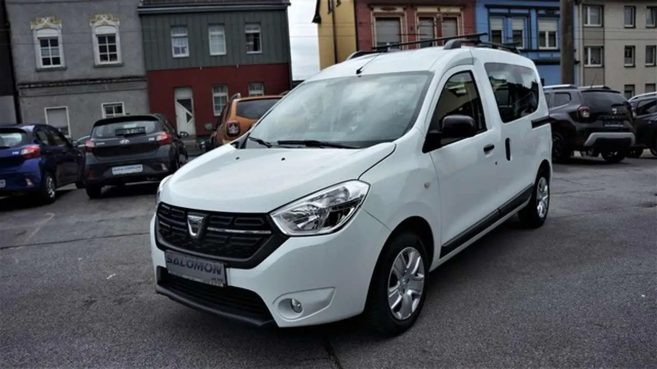 Photo 1 : Dacia Dokker 2018 Petrol