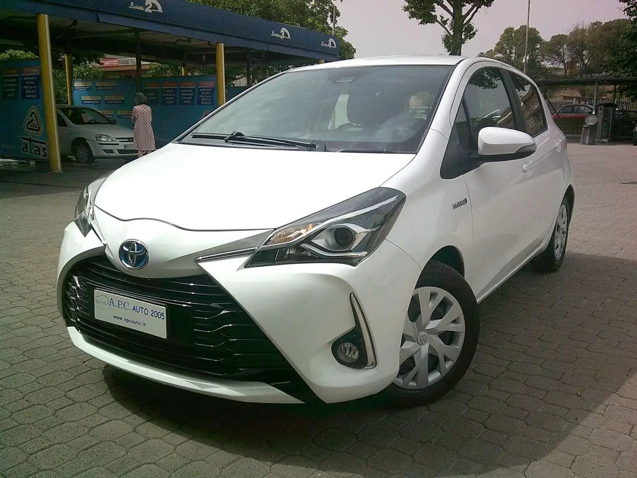 Photo 1 : Toyota Yaris 2019 Hybride