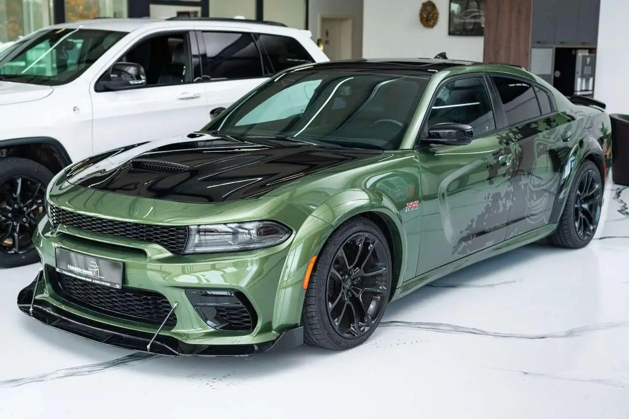 Photo 1 : Dodge Charger 2022 Essence