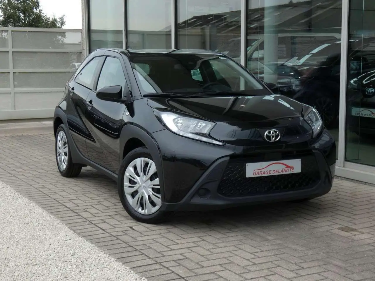 Photo 1 : Toyota Aygo X 2023 Essence