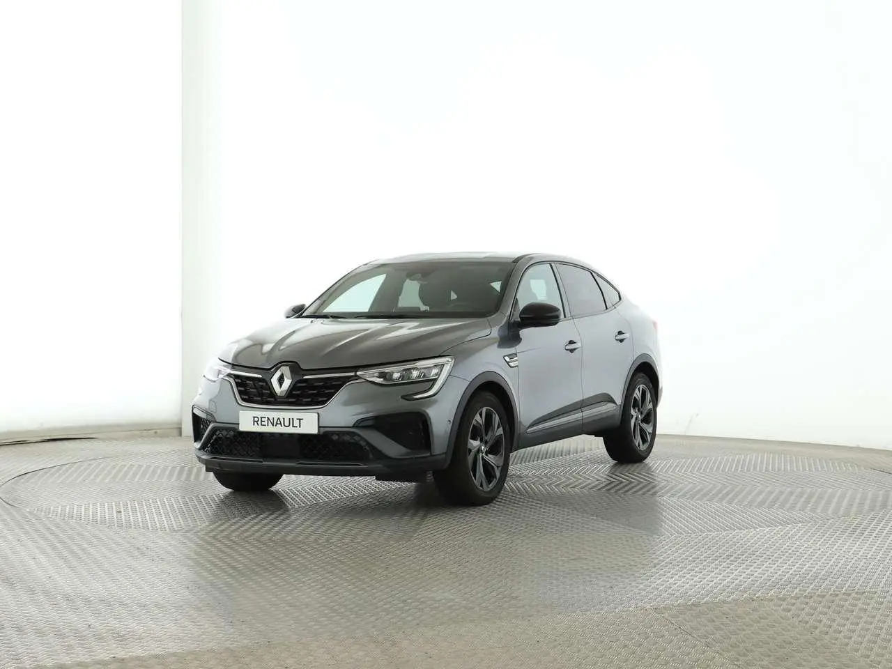 Photo 1 : Renault Arkana 2023 Essence