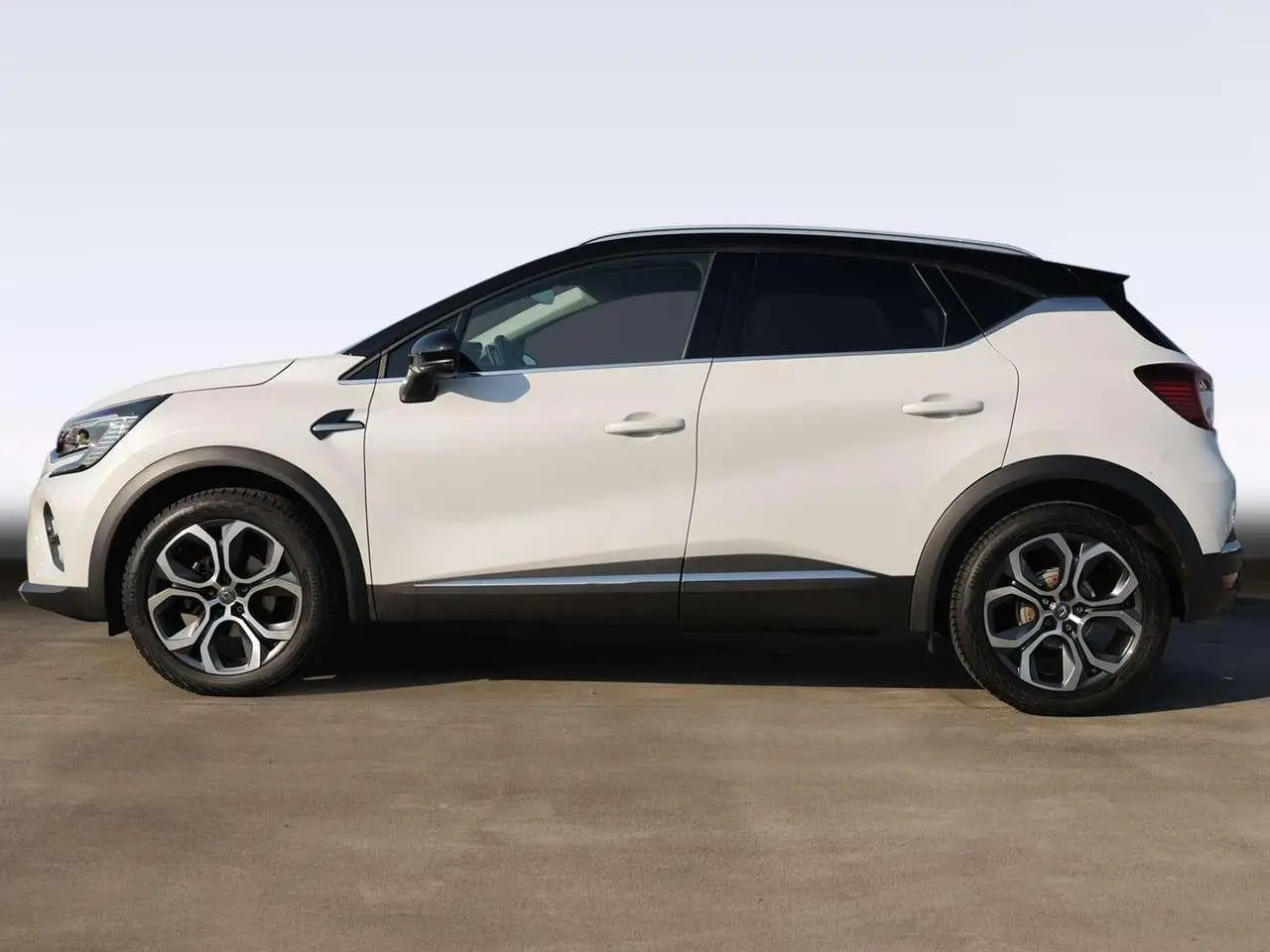 Photo 1 : Renault Captur 2020 Essence