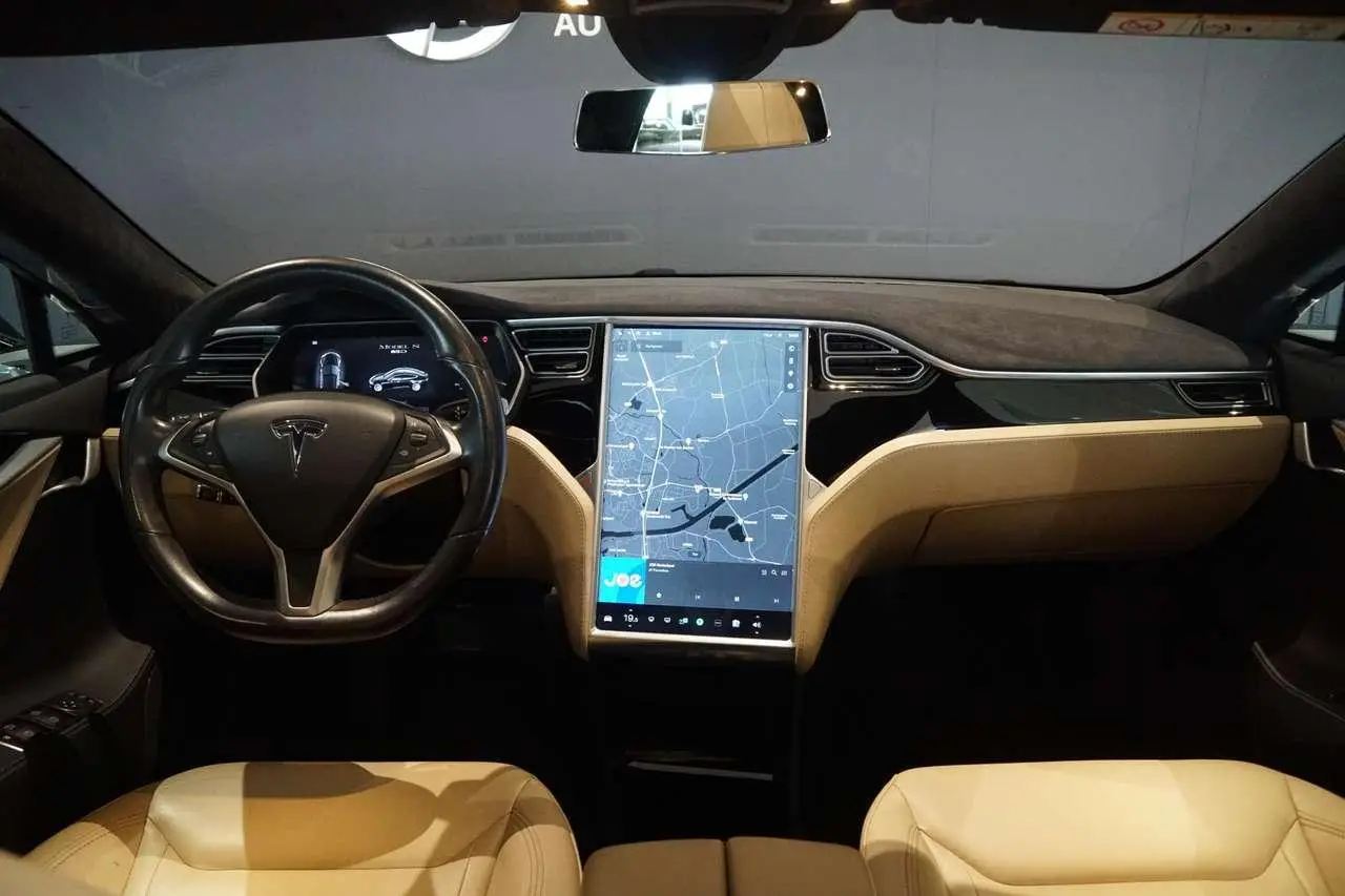 Photo 1 : Tesla Model S 2015 Électrique