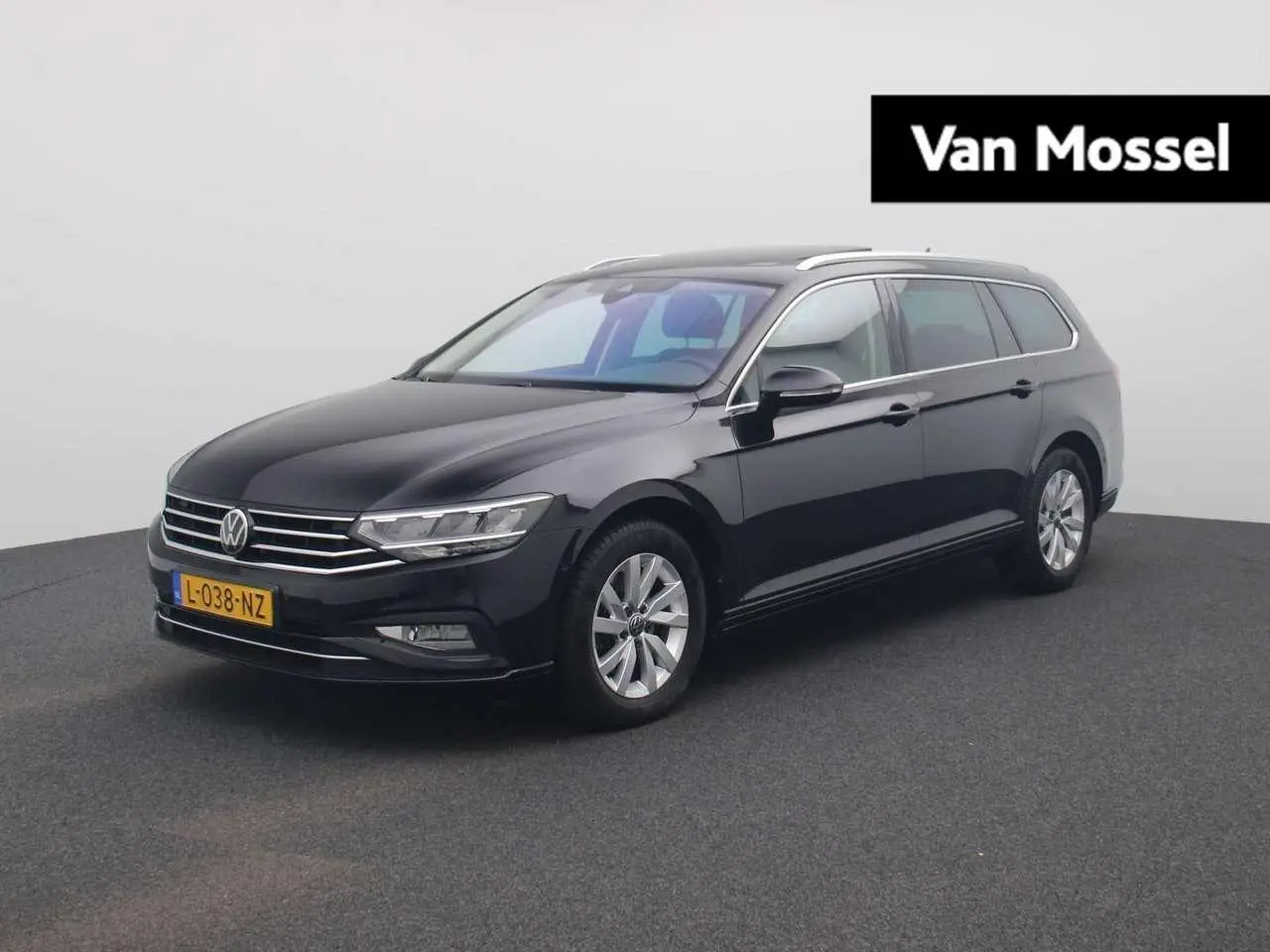 Photo 1 : Volkswagen Passat 2021 Diesel