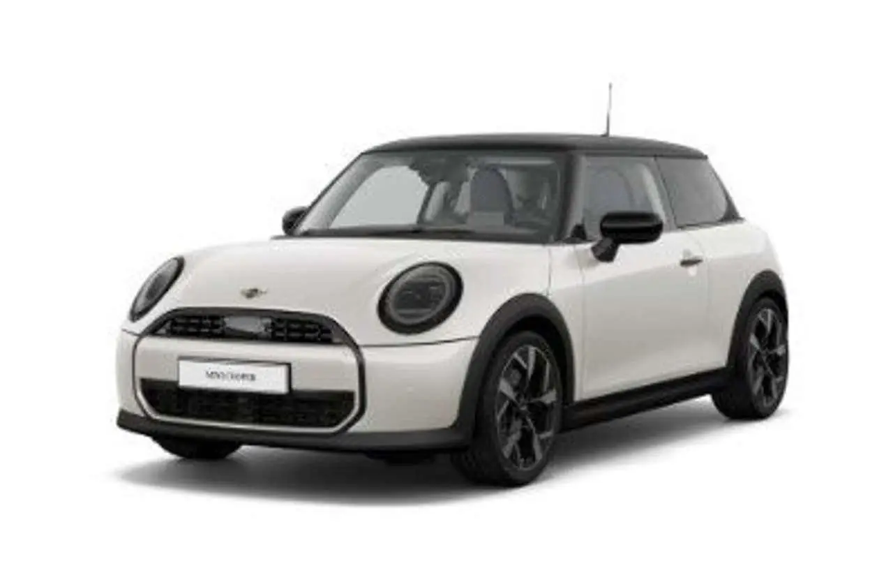 Photo 1 : Mini Cooper 2024 Petrol