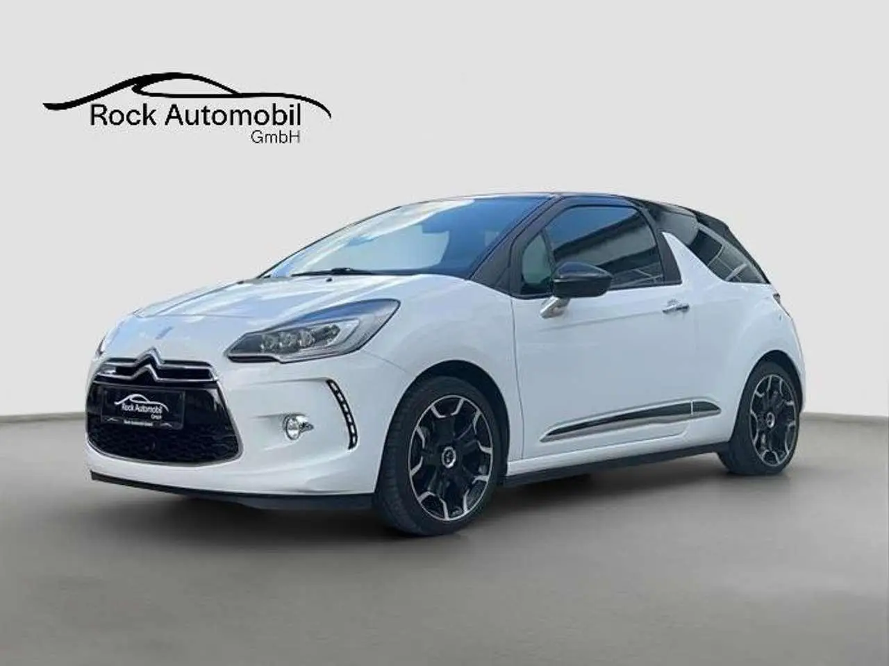 Photo 1 : Citroen Ds3 2016 Petrol