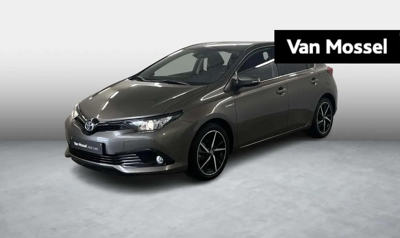 Photo 1 : Toyota Auris 2018 Hybride