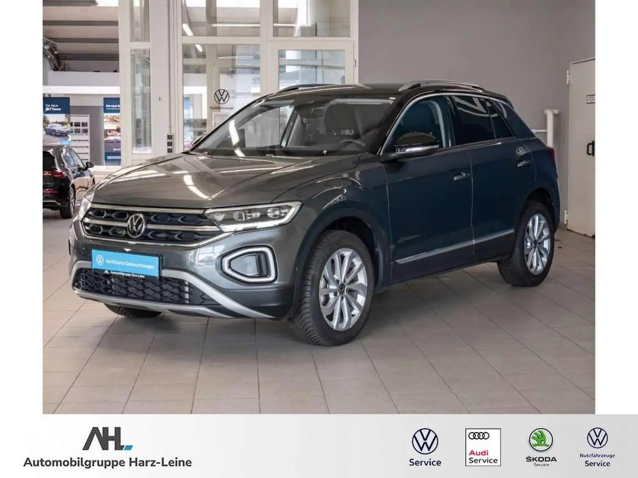 Photo 1 : Volkswagen T-roc 2023 Essence