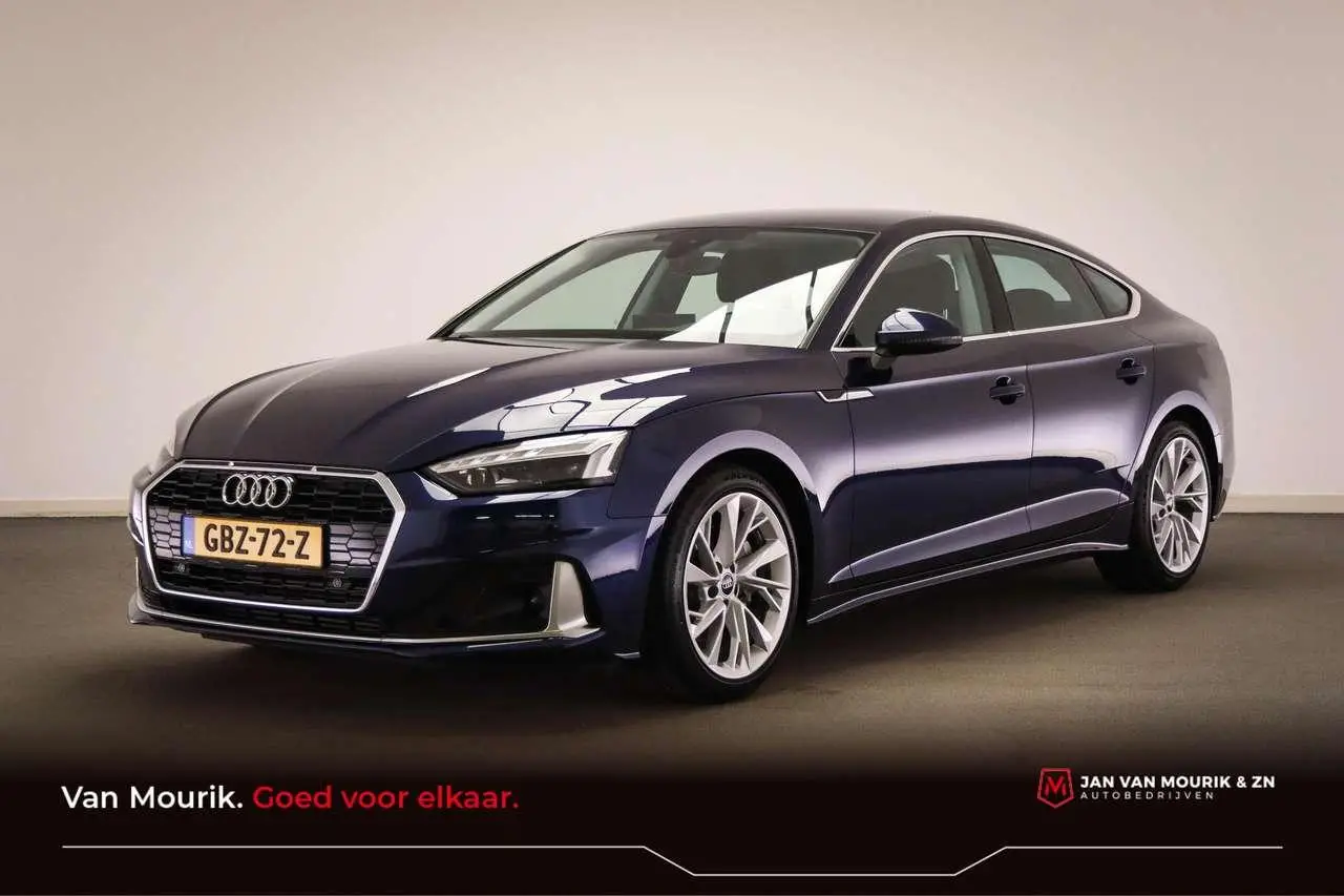 Photo 1 : Audi A5 2021 Essence