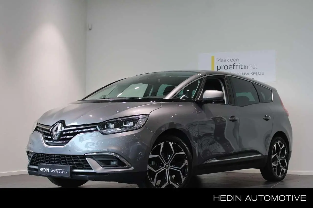 Photo 1 : Renault Grand Scenic 2023 Petrol