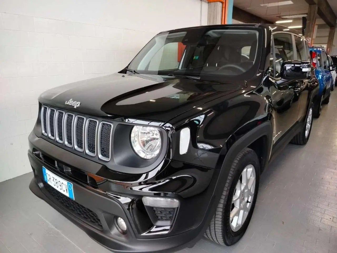 Photo 1 : Jeep Renegade 2023 Petrol