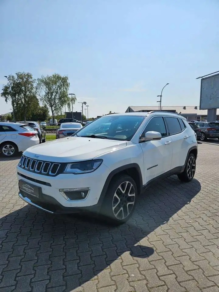 Photo 1 : Jeep Compass 2020 Essence