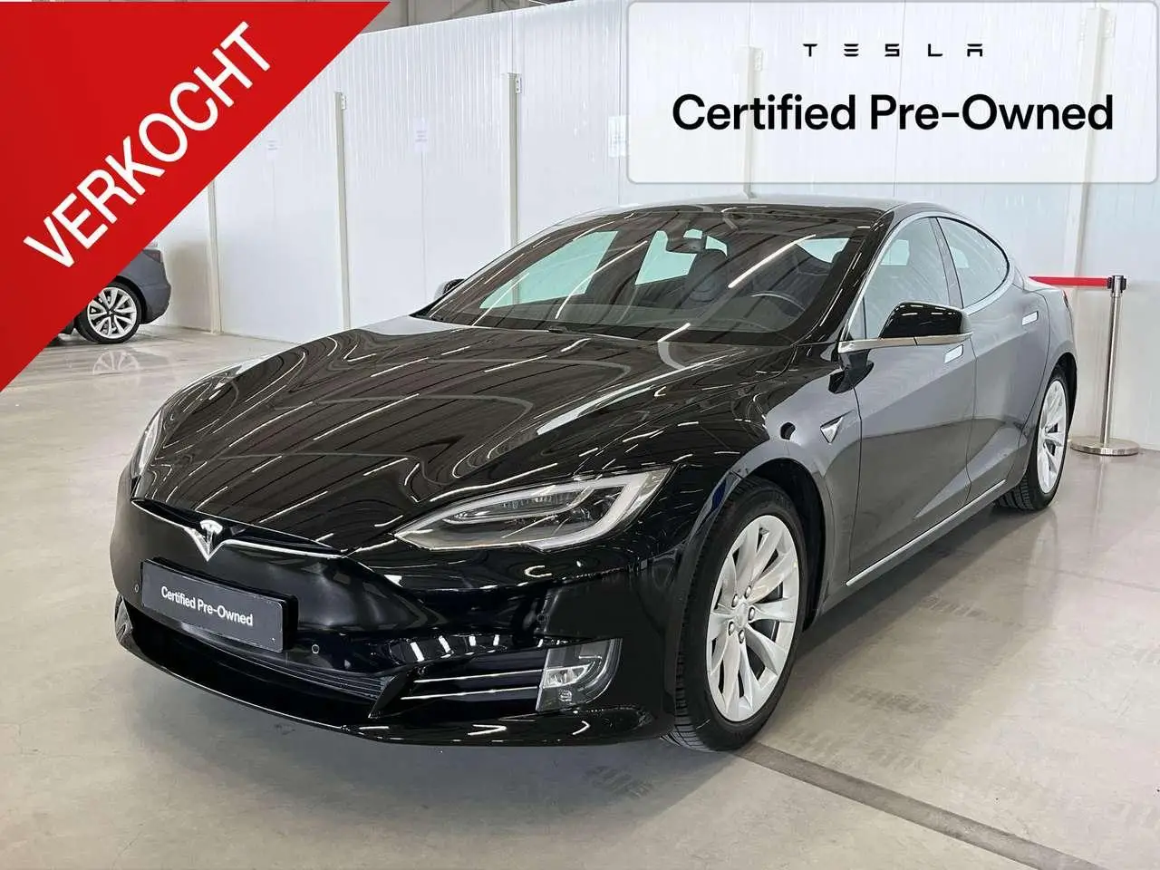 Photo 1 : Tesla Model S 2018 Électrique