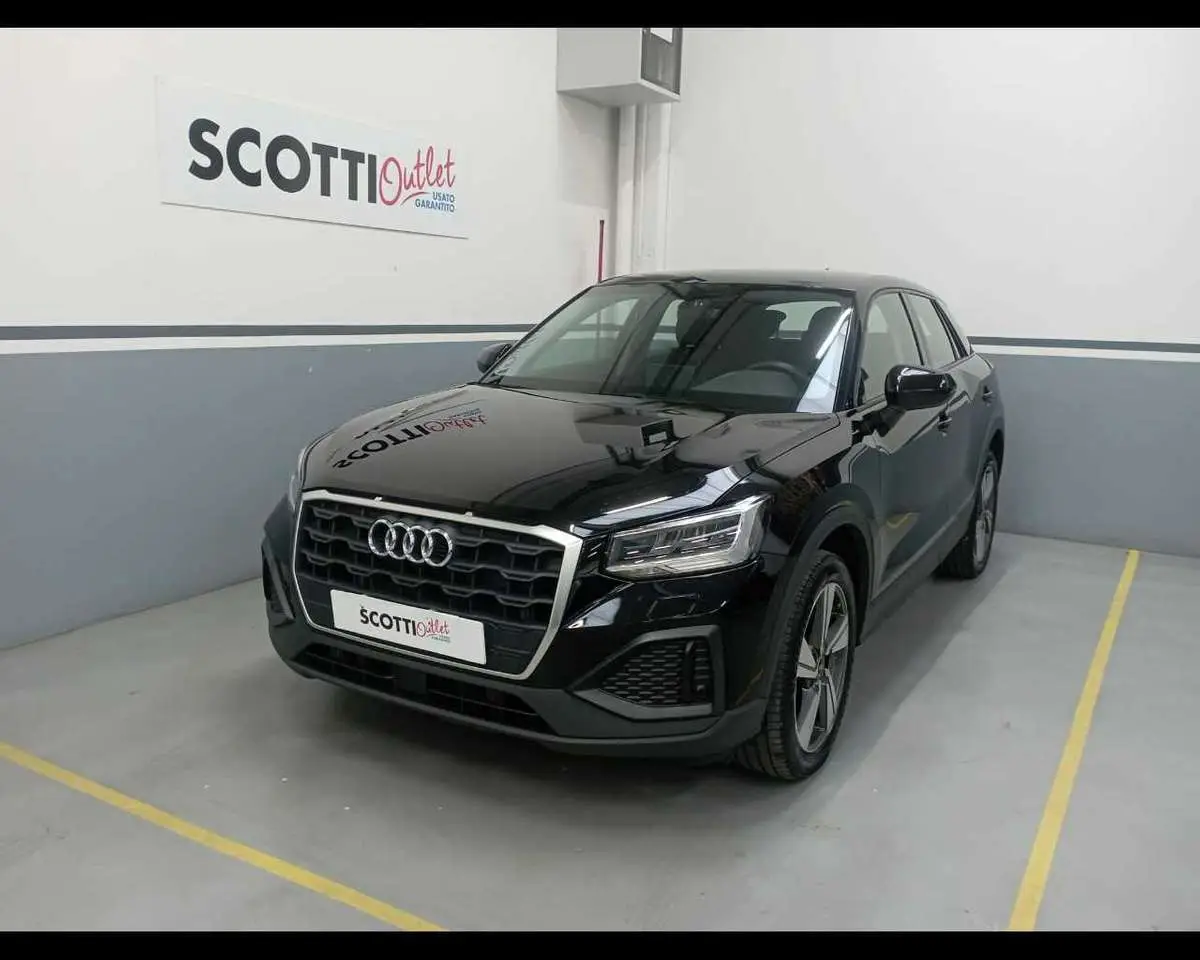 Photo 1 : Audi Q2 2022 Diesel