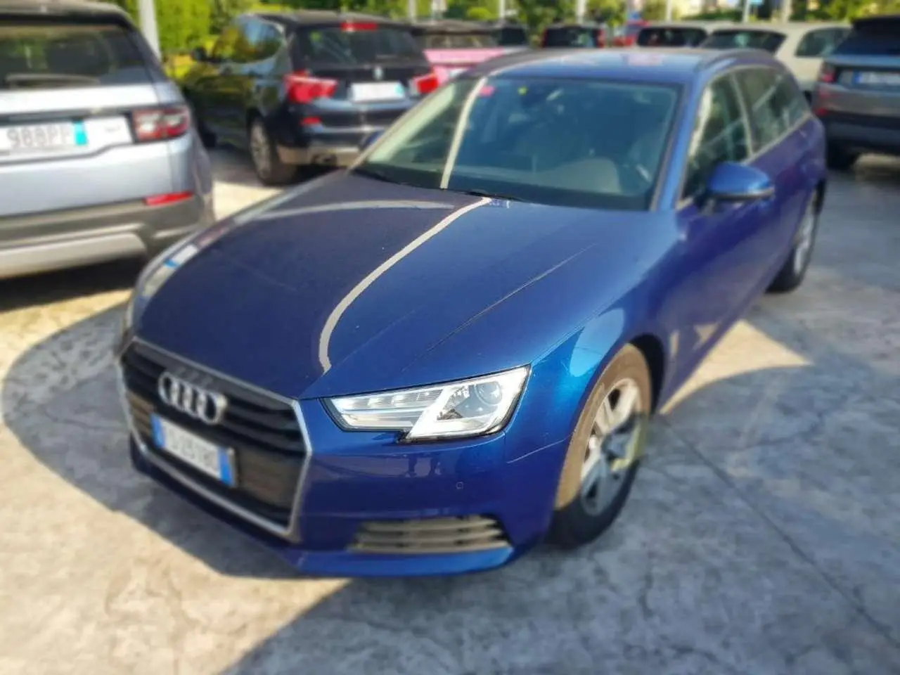 Photo 1 : Audi A4 2018 Diesel