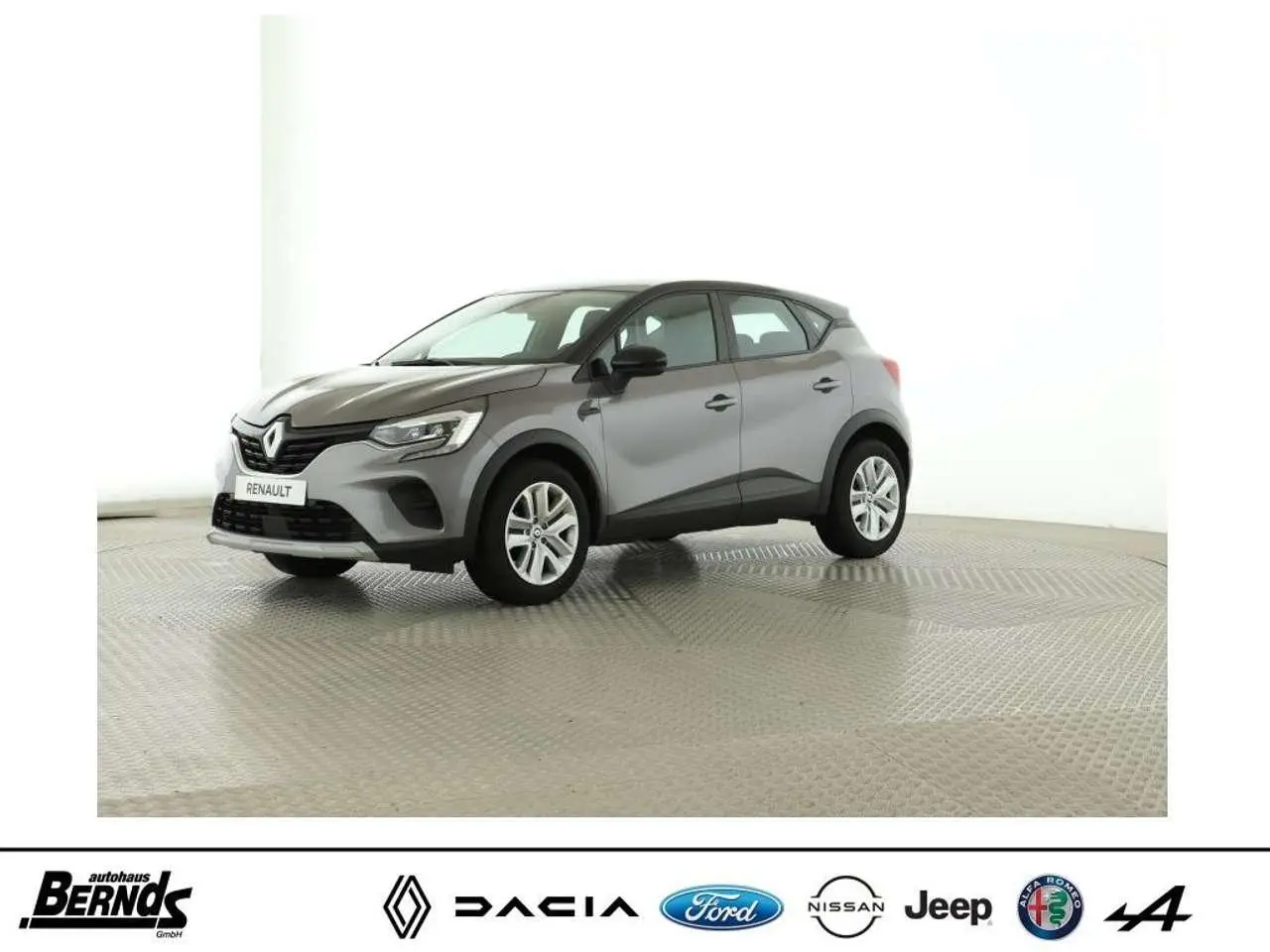 Photo 1 : Renault Captur 2023 Petrol