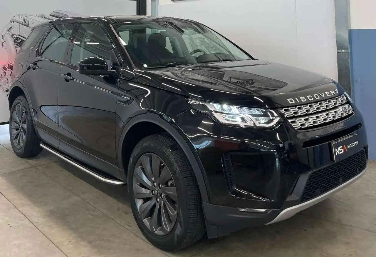 Photo 1 : Land Rover Discovery 2020 Hybrid