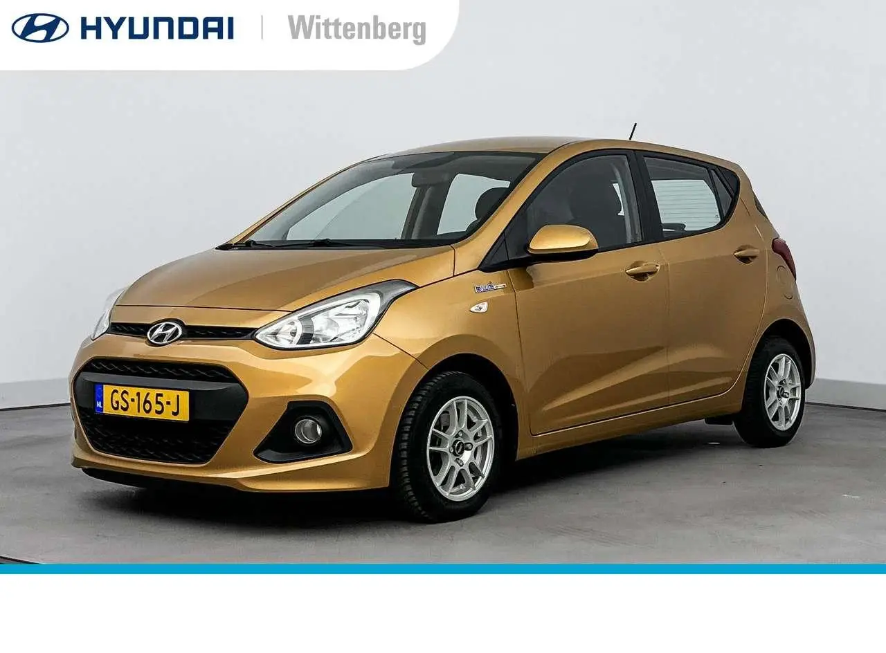 Photo 1 : Hyundai I10 2015 Petrol