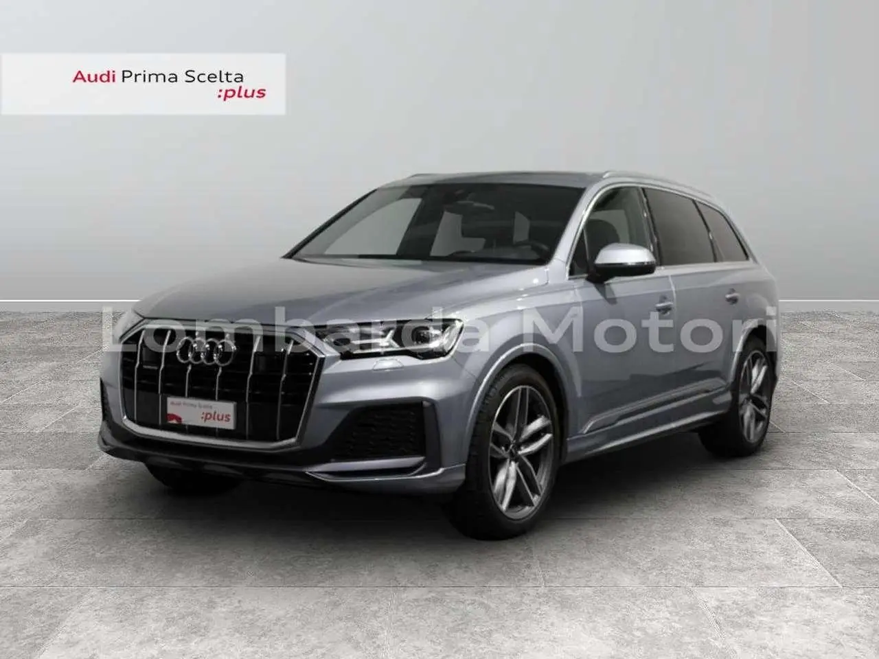 Photo 1 : Audi Q7 2023 Hybrid