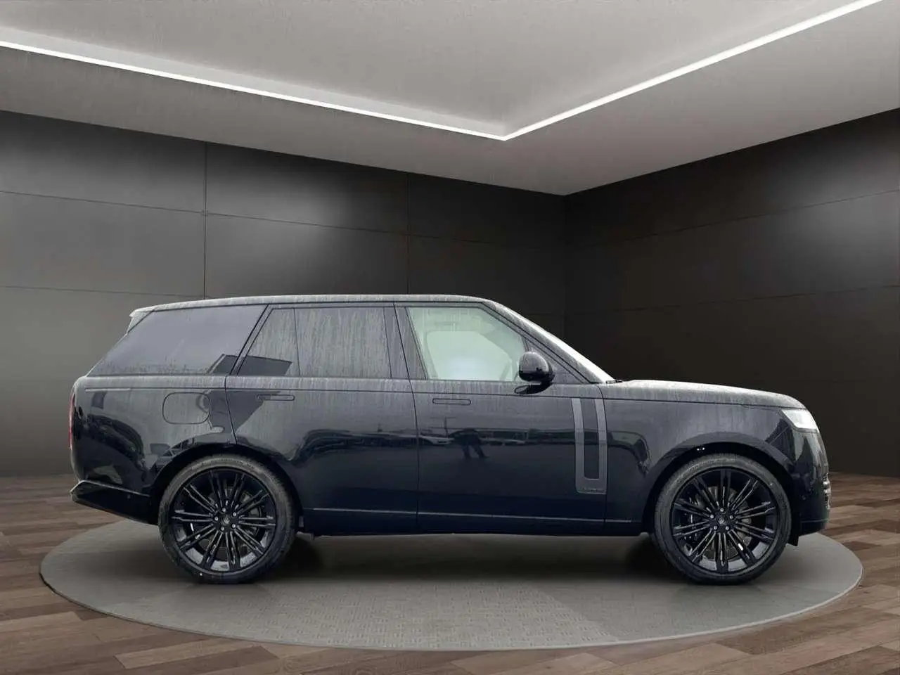 Photo 1 : Land Rover Range Rover 2024 Essence