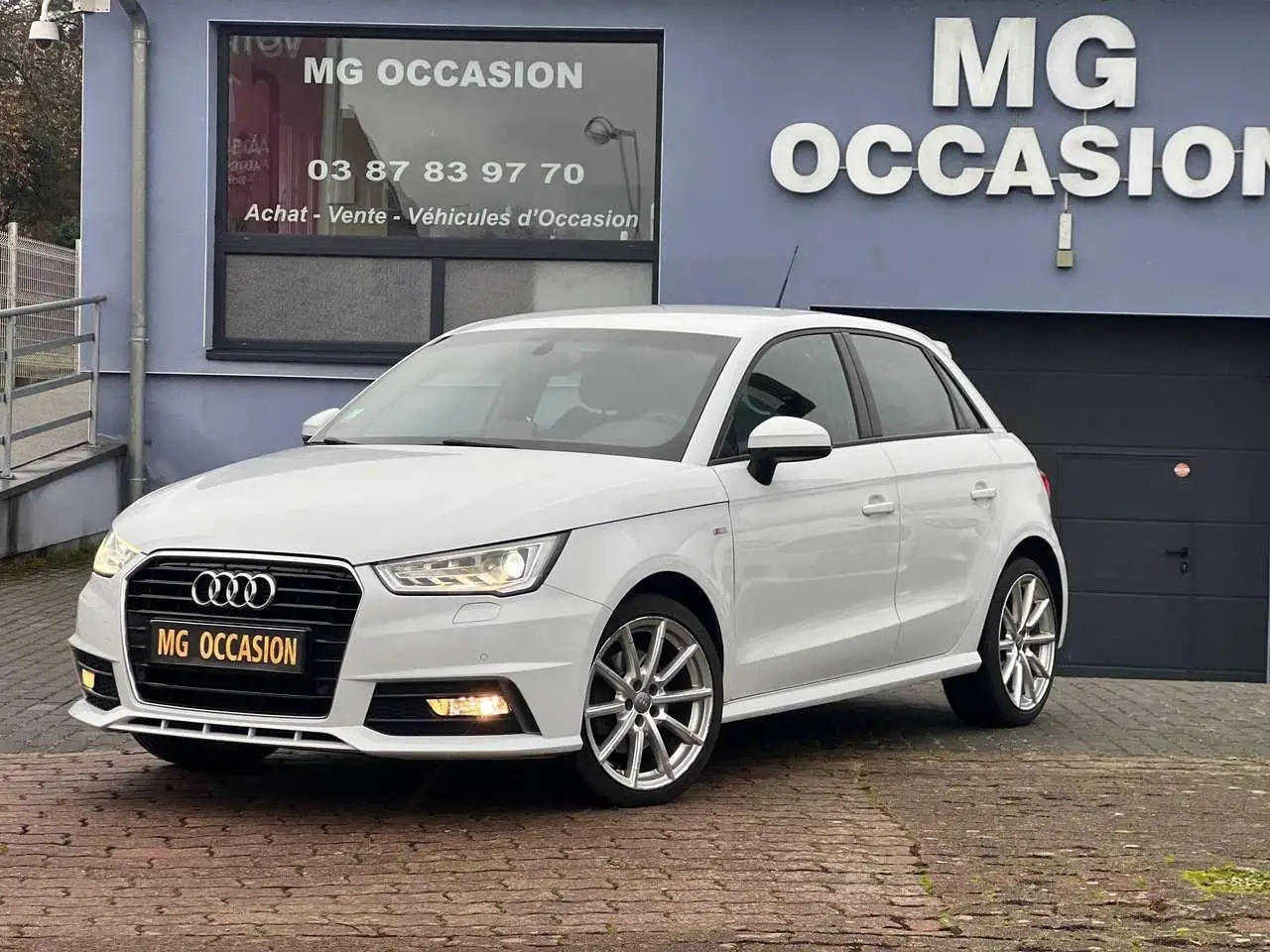 Photo 1 : Audi A1 2016 Diesel