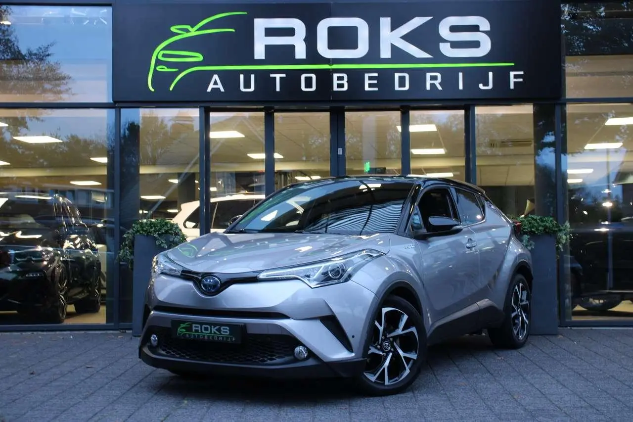 Photo 1 : Toyota C-hr 2020 Hybrid