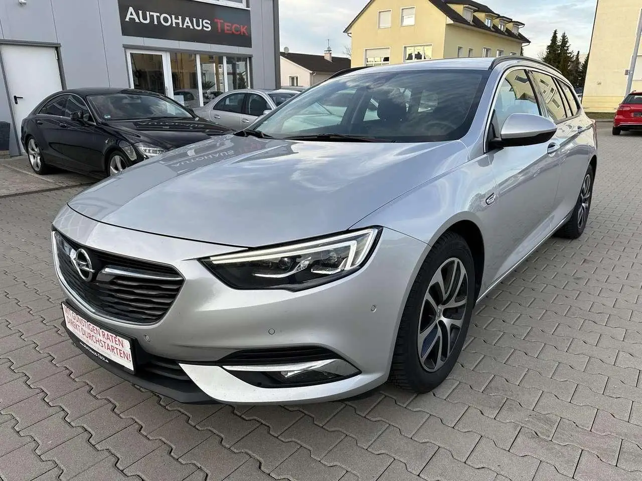 Photo 1 : Opel Insignia 2018 Essence