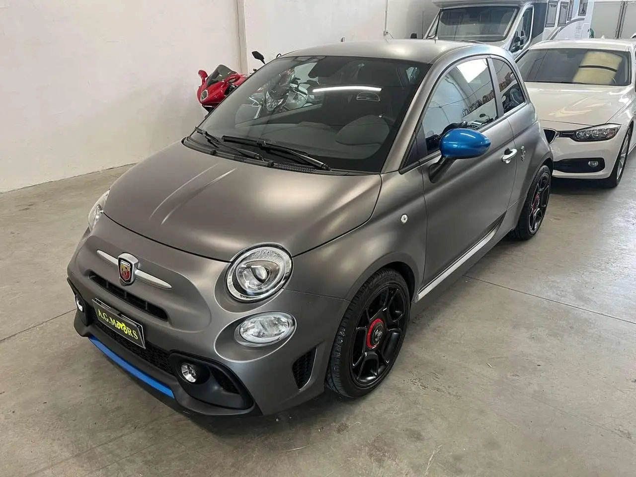 Photo 1 : Abarth 595 2022 Petrol