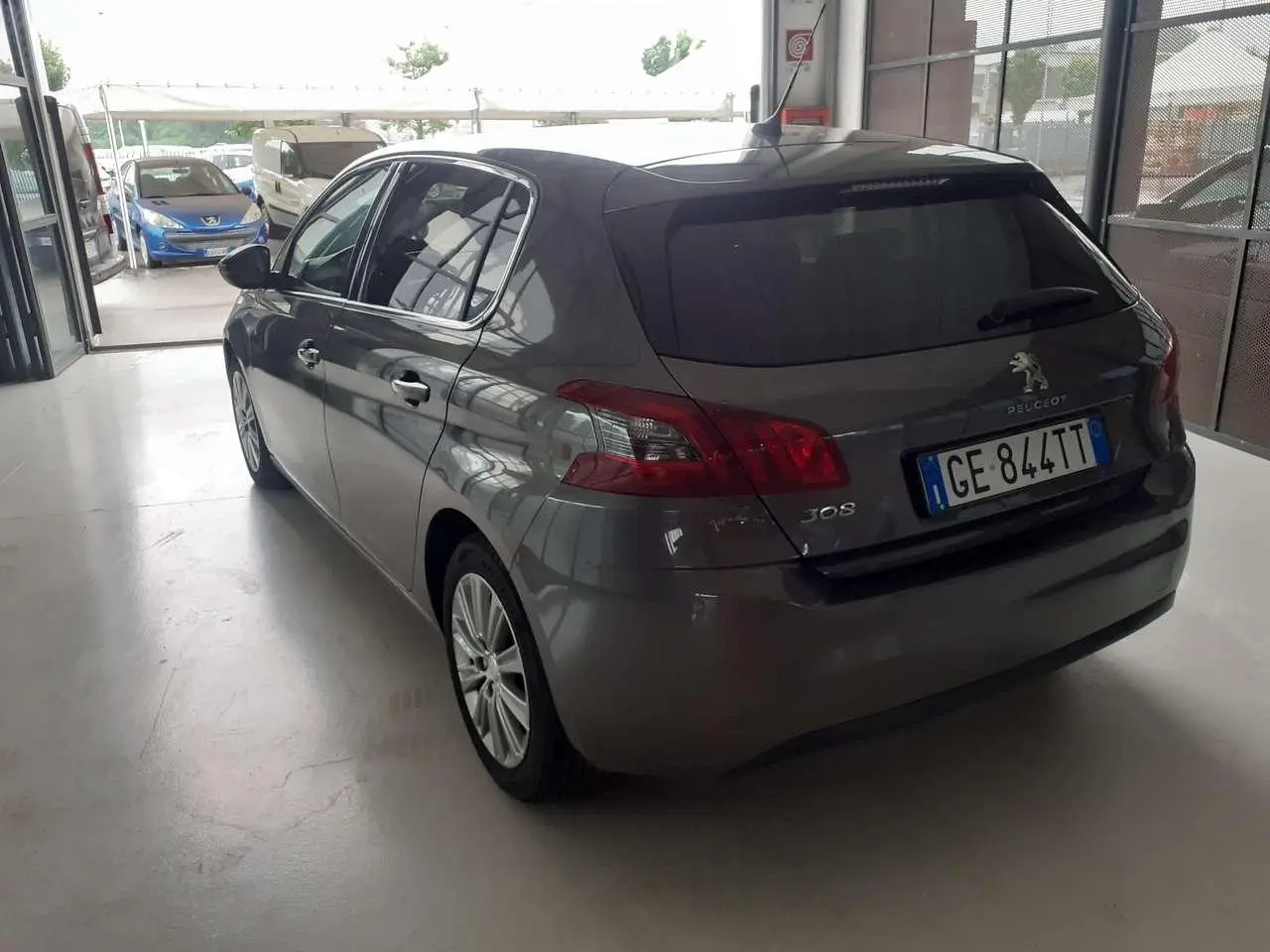 Photo 1 : Peugeot 308 2021 Essence