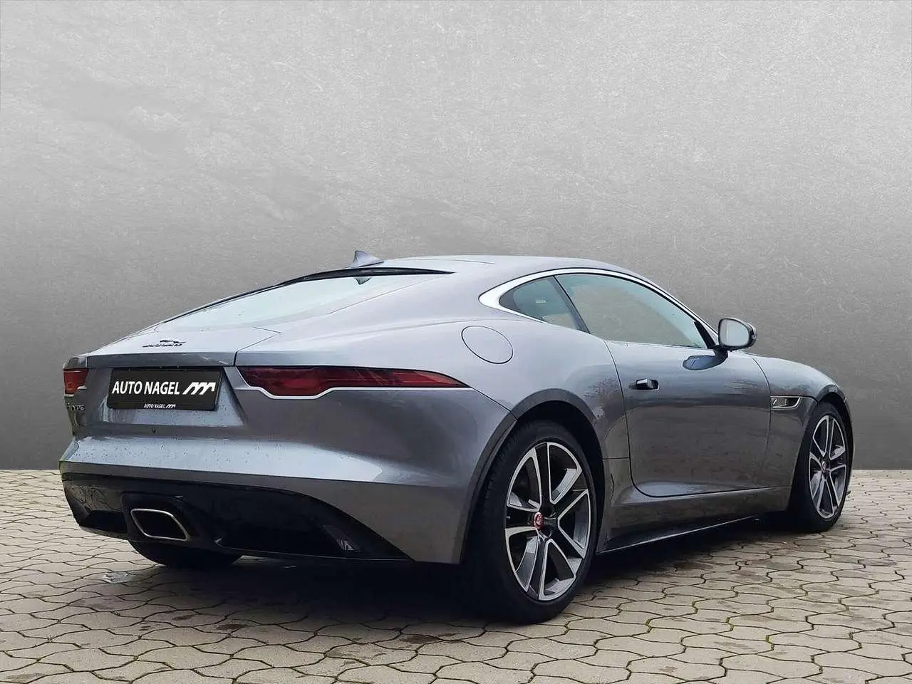 Photo 1 : Jaguar F-type 2020 Petrol