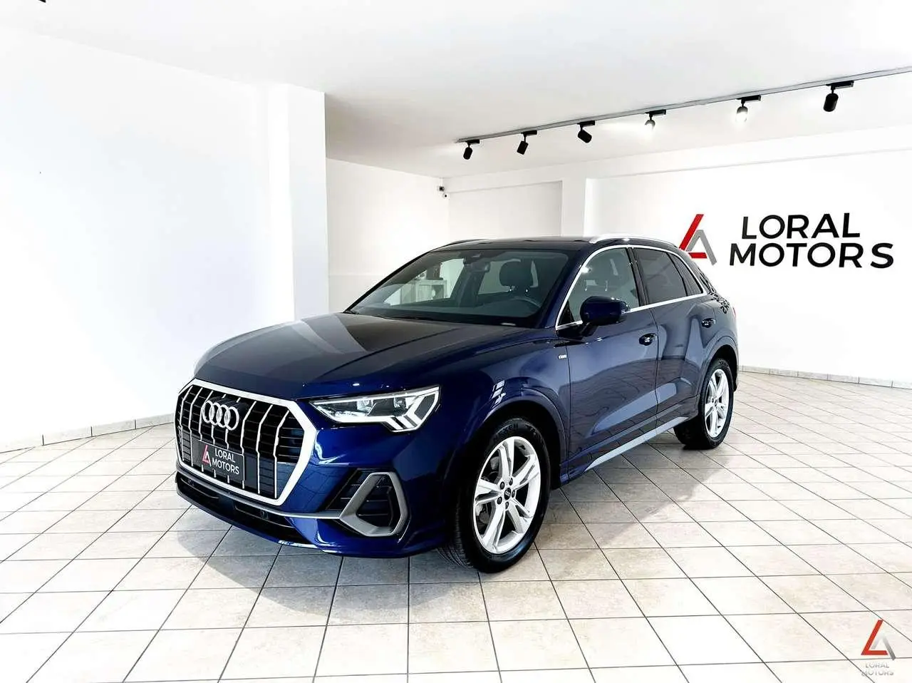 Photo 1 : Audi Q3 2022 Diesel