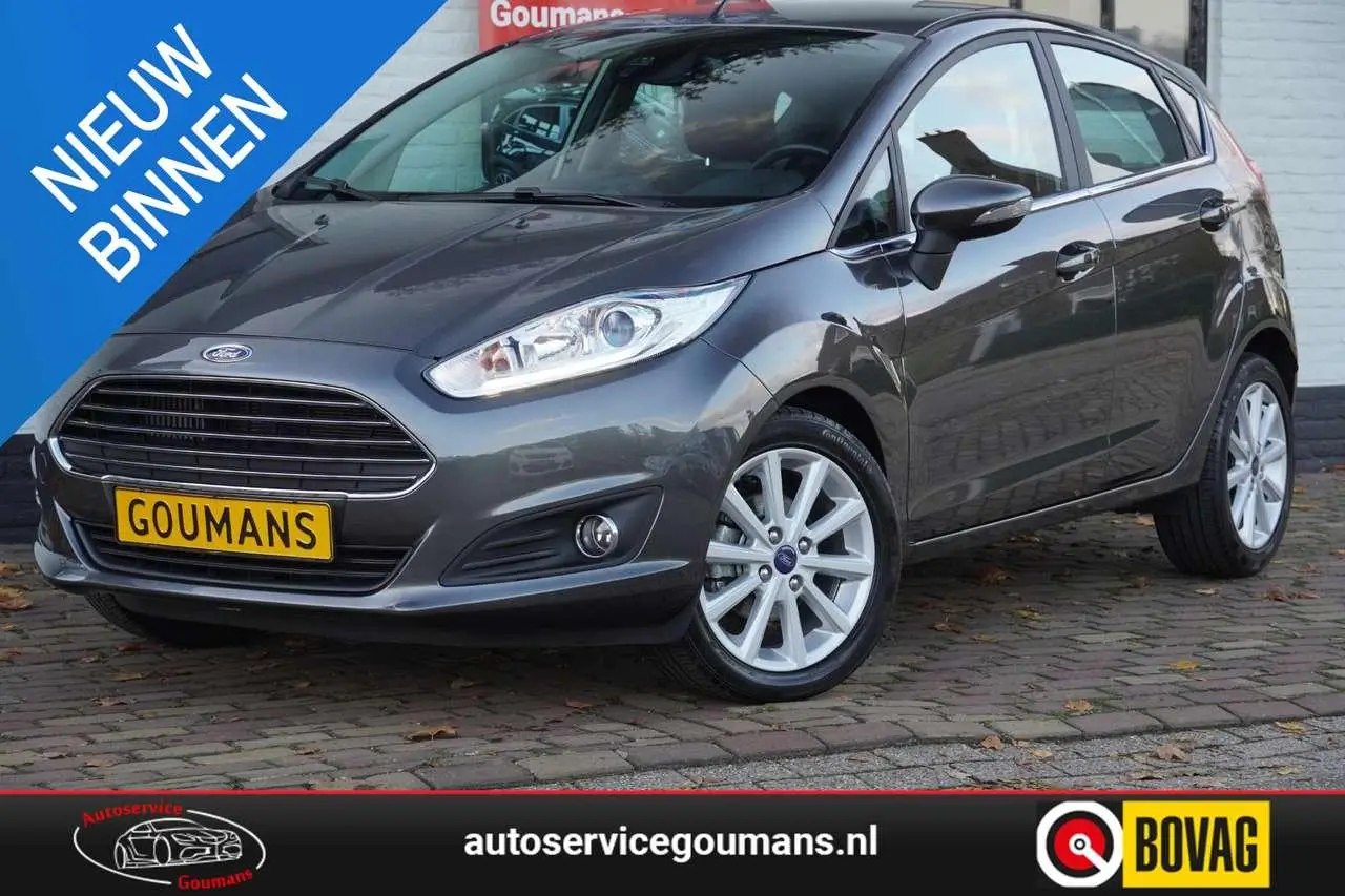 Photo 1 : Ford Fiesta 2016 Petrol